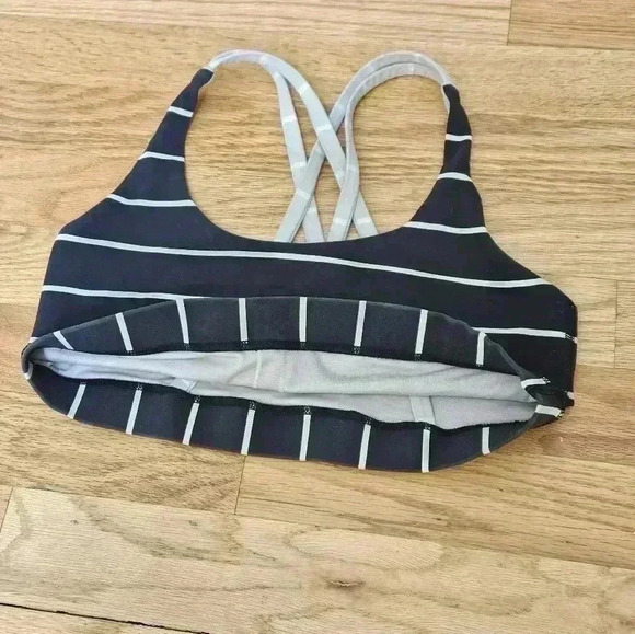 Lululemon Energy Bra, Cayman Stripe / Mojave Tan - Picture 5 of 10